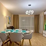 Premium Aristo Apartment