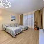 Premium Aristo Apartment *